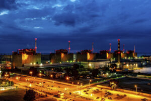 Запорожская атомная электростанция (ЗАЭС, Запорожская АЭС) ночью