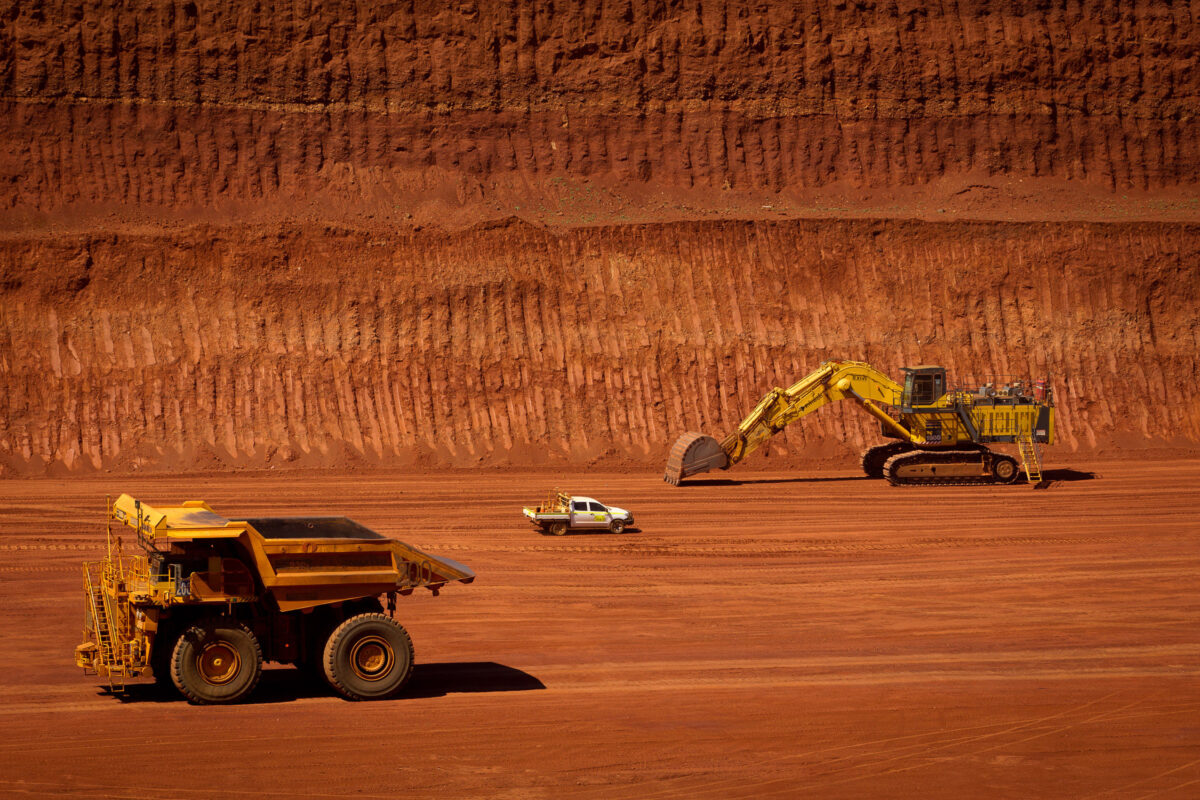 Месторождение железной руды Вест-Анжелас, штат Западная Австралия, Австралия. 2012 год.
