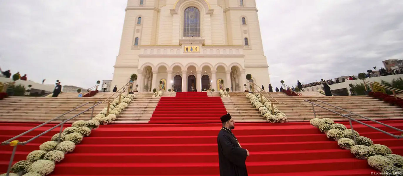Собор спасения нации (Catedrala Mântuirii Neamului, National Cathedral of Romania), церемония открытия. Бухарест, Румыния, 2025 год.